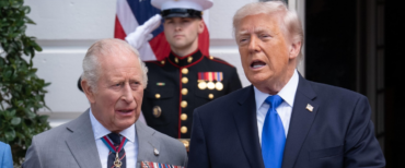 TRUMP ANNOIATO DA CARLO