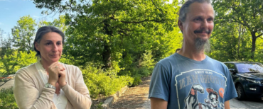 Famiglia nel bosco bambina ospedale