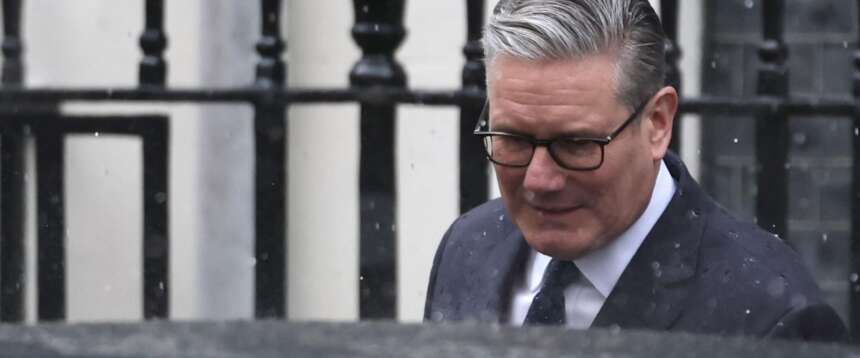 Starmer pronto a lasciare? L’indiscrezione del “Daily Mail” e il retroscena