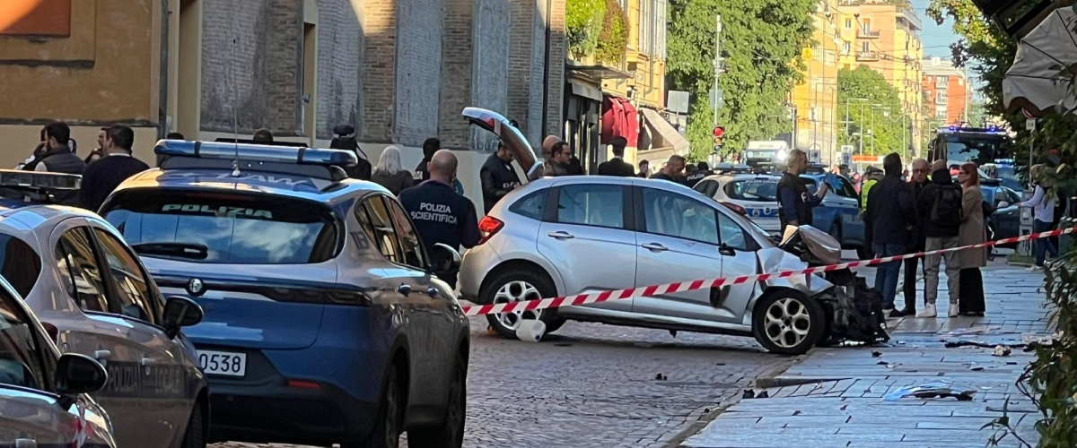 terrore a modena paese sconvolto e mondo politico tra dolore e rabbia meloni il responsabile paghi fino in fondo da Secoloditalia.it terrore a modena paese sconvolto e mondo politico tra dolore e rabbia meloni il responsabile paghi fino in fondo