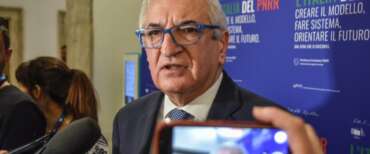 Tommaso Foti sulla sfida vinta del Pnrr rivendica con orgoglio: fatto un ottimo lavoro, sta cambiando l’Italia