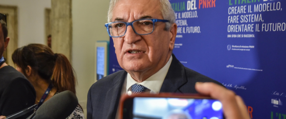 pnrr e non solo foti smonta i gufi risultati eccezionali il piano sta cambiando l8217italia chi dice il contrario non 232 in buona fede da Secoloditalia.it pnrr e non solo foti smonta i gufi risultati eccezionali il piano sta cambiando l8217italia chi dice il contrario non 232 in buona fede