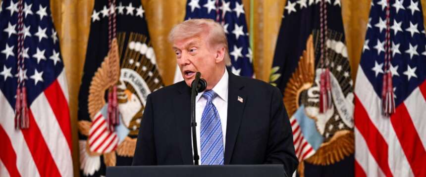 Trump frena sull’escalation in Iran e blocca l’assalto: “Grandi progressi su un accordo definitivo”