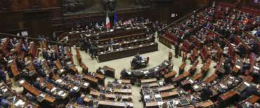 Nuova legge elettorale, c’è la data: il 26 giugno alla Camera. E’ scontro tra maggioranza e opposizione