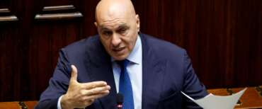 Energia, Crosetto: “L’ Europa conceda di uscire dal Patto di stabilità per proteggere imprese e cittadini”