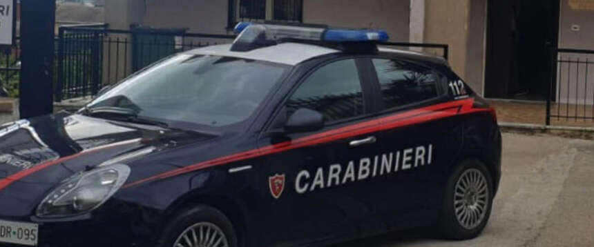 Roma, donna violentata per tre giorni in uno stabile abbandonato: cinque immigrati fermati