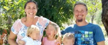 Nuova tegola per la Famiglia nel bosco. Il tribunale dell’Aquila respinge il ricorso: mamma Catherine resta separata dai figli