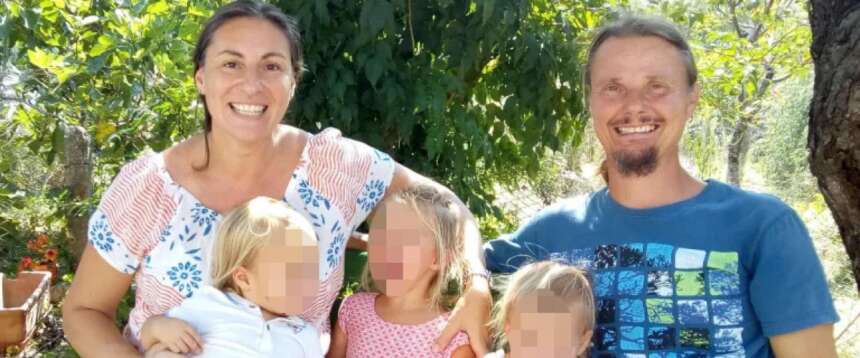 Nuova tegola per la Famiglia nel bosco. Il tribunale dell’Aquila respinge il ricorso: mamma Catherine resta separata dai figli