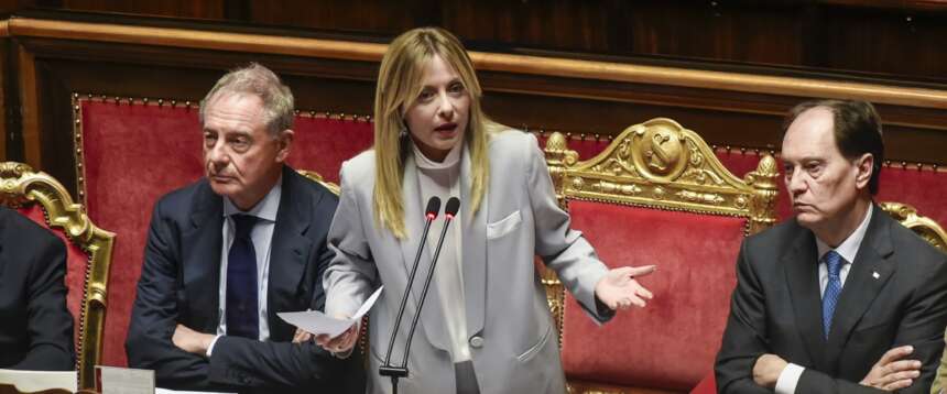 Meloni stana le opposizioni: “Porte aperte a chi vuole collaborare sul serio”. Zittiti i comizi del campo largo
