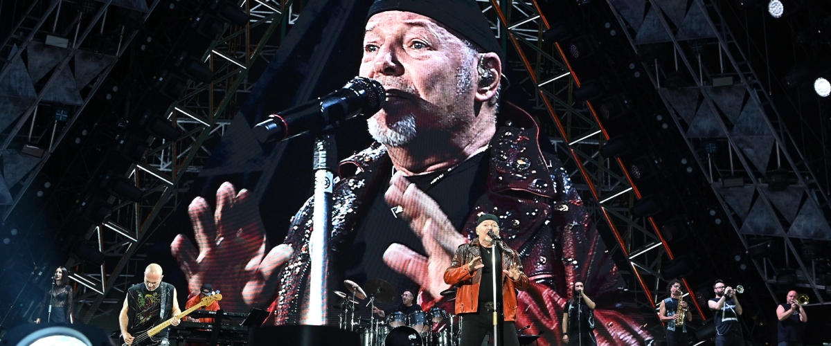 vasco rossi accende l8217estate italiana 7 milioni di interazioni sui social e stadi gi224 sold out da Secoloditalia.it vasco rossi accende l8217estate italiana 7 milioni di interazioni sui social e stadi gi224 sold out