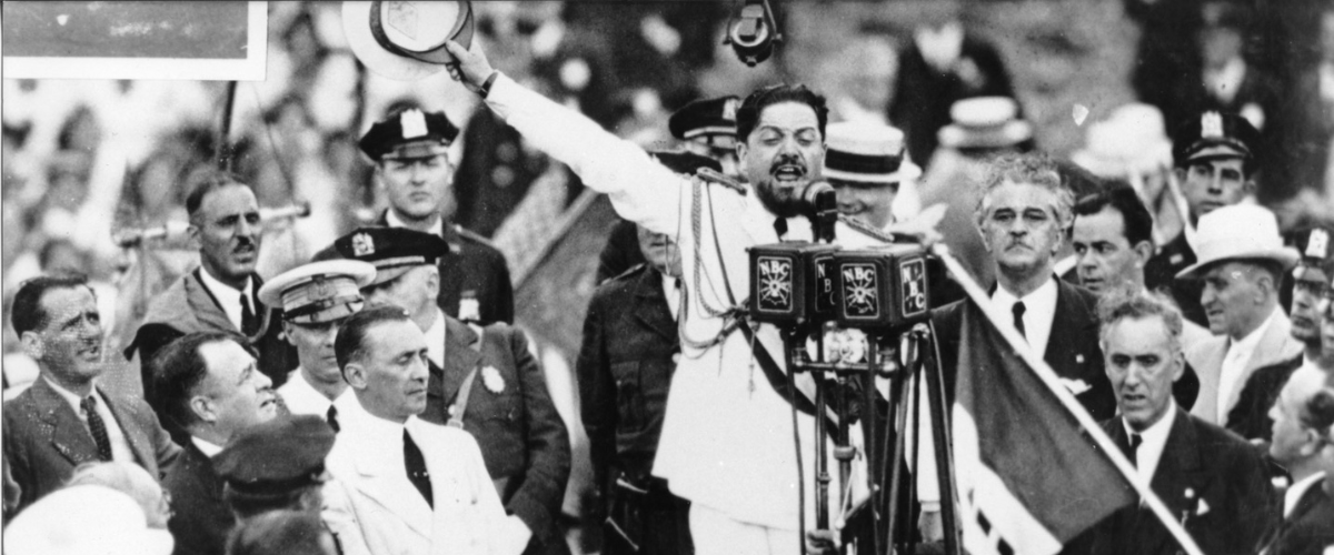 Dimenticate il salario minimo, Italo Balbo è diventato la priorità della Cgil: proteste a Ferrara per la mostra sul Maresciallo dell’Aria