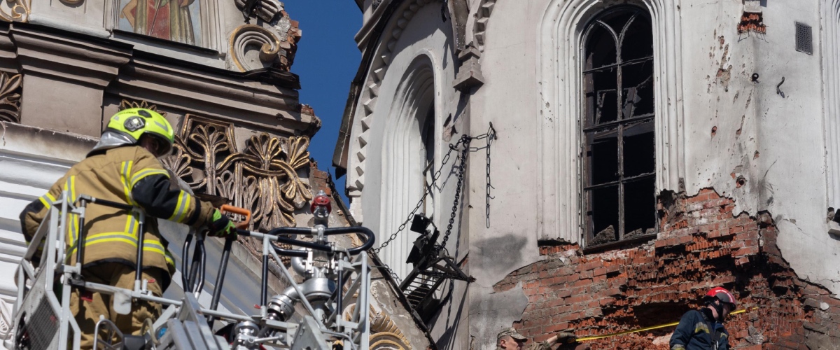 la russia bombarda la cattedrale unesco di kiev condanna unanime del governo meloni e dell8217ue brutalit224 inaccettabile da Secoloditalia.it la russia bombarda la cattedrale unesco di kiev condanna unanime del governo meloni e dell8217ue brutalit224 inaccettabile