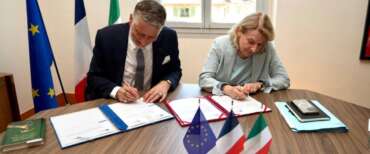 Italia-Francia, Giuli rafforza l’asse della cultura: intese su patrimonio, cinema e audiovisivo