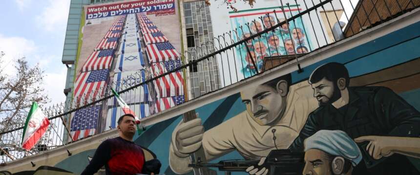 Israele bombarda l’Iran, salta la tregua: esplosioni a Teheran, petrolio e gas volano