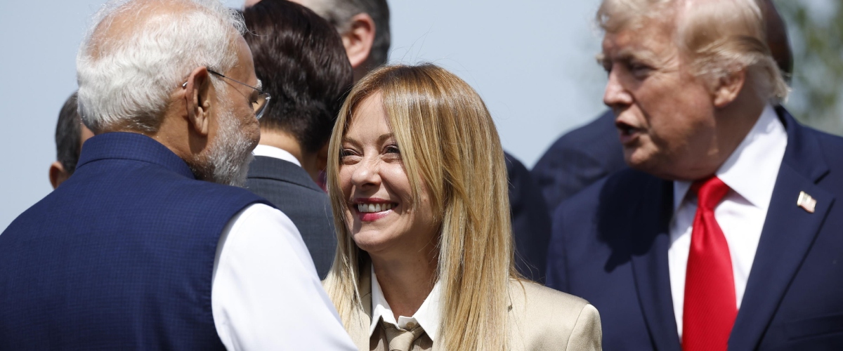 altro che gelo siparietto meloni trump al g7 in nome dell8217occidente unito gufi e cassandre smentiti noi sempre amici da Secoloditalia.it altro che gelo siparietto meloni trump al g7 in nome dell8217occidente unito gufi e cassandre smentiti noi sempre amici