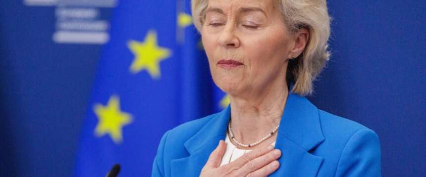 Rivolta contro la Von der Leyen: spenta l’aria condizionata negli uffici Ue. Ma non a lei…