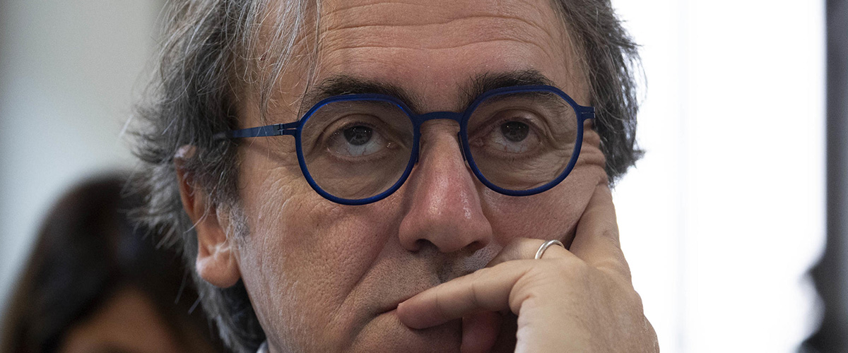 Bonelli inciampa sull’atomo: perde la causa contro un nuclearista che aveva dato degli “imbecilli e irresponsabili” ai Verdi