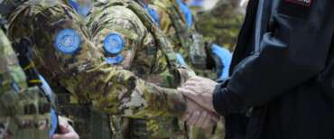 Libano, ucciso un Casco Blu in un attacco con mortaio e due peacekeeper feriti. Nessun italiano coinvolto