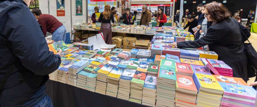 “Patentino antifascista”: l’altolà di Meloni costringe alla retromarcia “Più libri più liberi”