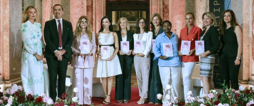 Alla Reggia Caserta il debutto di “The Leucian Dialogue”: premiate le protagoniste della diplomazia e della cultura