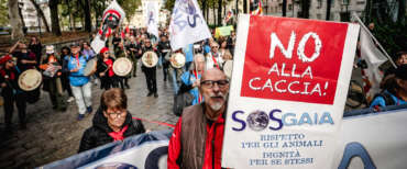 Caccia, anche la rossa Toscana “sparatutto”: sconfessati Schlein, Conte e Avs, via libera alla legge di destra