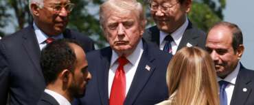 Non solo Meloni, Trump attacca tutti i leader Nato. Dubbi sul ritiro degli Usa dall’Alleanza: «Non lo so»
