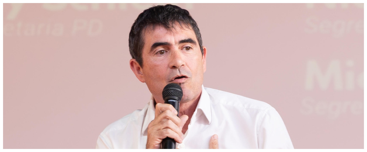 Fratoianni azzoppa sul nascere il centrosinistra sognato da Renzi: “La gamba centrista? Non so cosa sia”