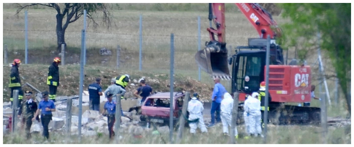 Esplode fabbrica di fuochi di artificio vicino Rieti: morti madre e figlio. Nel 2023 la tragedia colpì la stessa famiglia