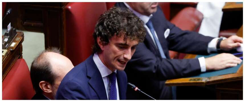 Covid, la denuncia di Bignami: “L’Italia non aveva dispositivi sanitari ma li regalò alla Cina”