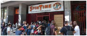 Roma, incendio nel centro sociale Spin time. Mollicone: “Basta zone franche nel cuore di Roma”