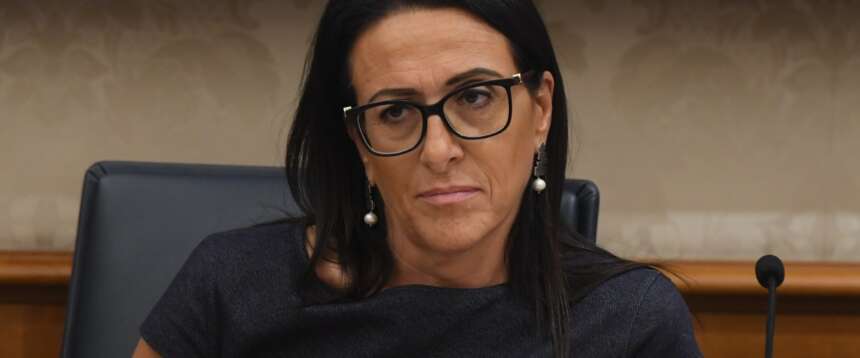 “Il maschile neutro è un inganno”, e scatta il ddl del Pd che la Valente ha presentato ieri in Senato