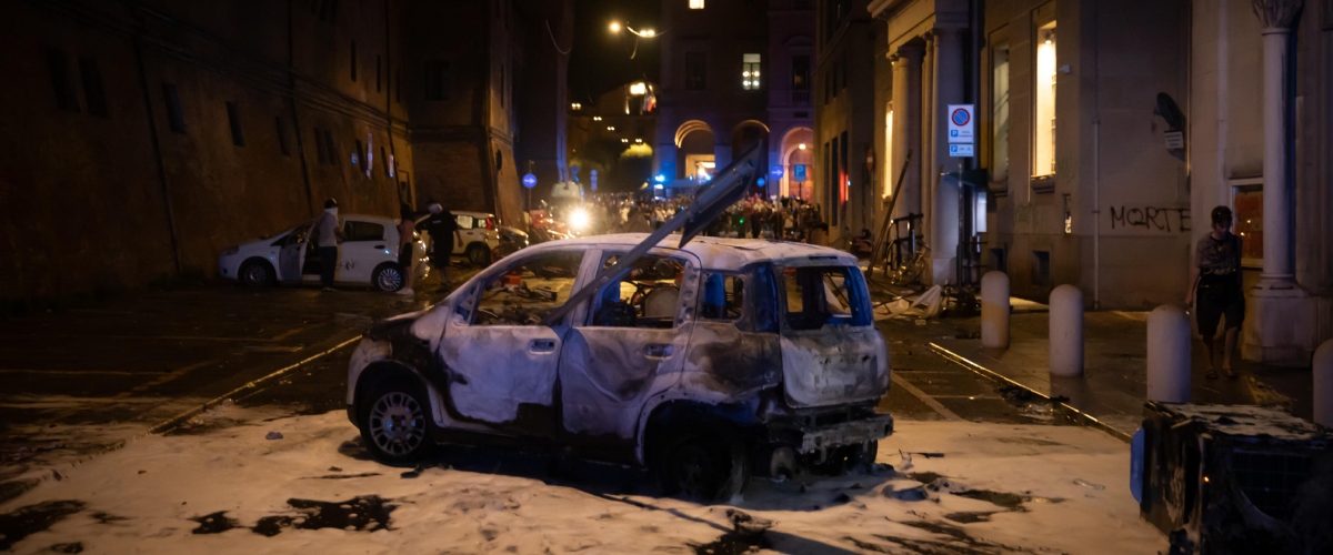 Bologna, Meloni: “Chi ha messo a ferro e fuoco la città e aggredito gli agenti cercava lo scontro, non la verità”