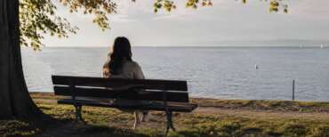 La noia: da emozione necessaria a rischio psicologico. Quando il vuoto interiore può trasformarsi in apatia e depressione