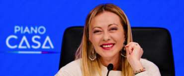 Il Piano Casa è legge: 100mila alloggi per giovani e famiglie. Meloni: «Dalle parole ai fatti»