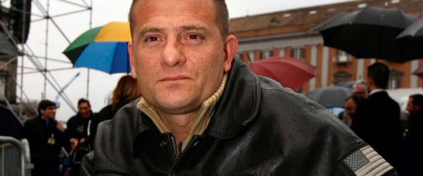 La medaglia d’oro Paglia in missione contro i falsi patrioti: “Se si crede nella pace bisogna difendersi. Come si fa a negare la minaccia russa?”