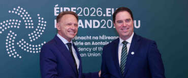 Dall’Irlanda l’allarme di Lollobrigida: “C’è una specie in pericolo: i pescatori. La Ue cambi le regole”