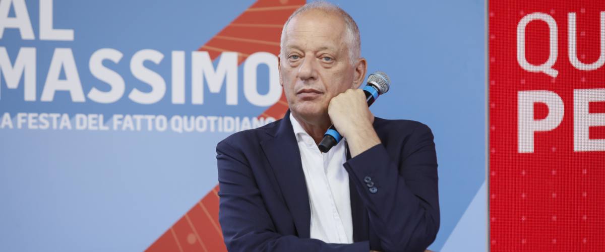 il patentino antifascista 232 un vulnus alla libert224 di pensiero e lo dico da antifascista parla peter gomez da Secoloditalia.it il patentino antifascista 232 un vulnus alla libert224 di pensiero e lo dico da antifascista parla peter gomez