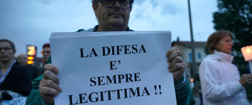 Il tabaccaio che uccise il ladro rinuncia alla Cassazione: a differenza di Roggero non andrà in carcere
