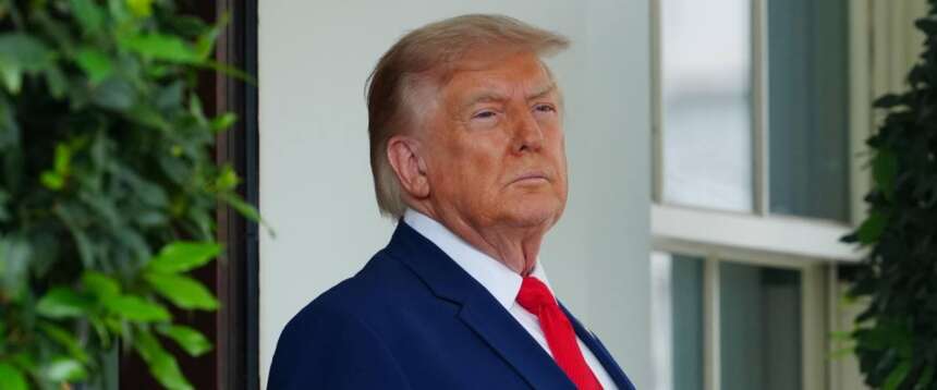 Scattano i nuovi dazi Usa contro 60 Paesi. Washington: «Colpiscono il lavoro forzato». La replica dell’Ue