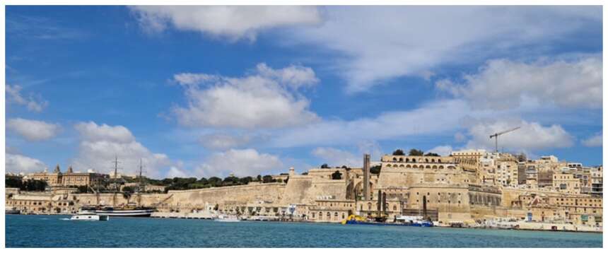 Quindicenne italiano detenuto a Malta, l’ambasciatrice gli fa visita: il 19 agosto la possibile scarcerazione