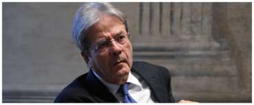 Il Pd a trazione grillina spacca il partito. L’affondo di Paolo Gentiloni: “Su Kiev e Difesa non si transige”