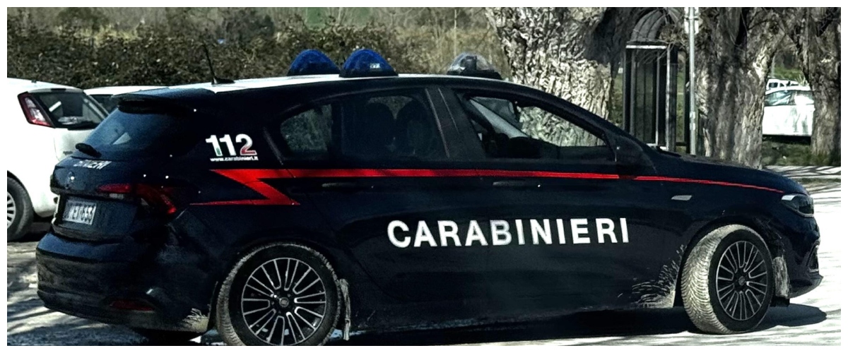 si rifiuta di spacciare droga gli chiedono il pizzo e gli incendiano la macchina 3 arresti a salerno da Secoloditalia.it si rifiuta di spacciare droga gli chiedono il pizzo e gli incendiano la macchina 3 arresti a salerno
