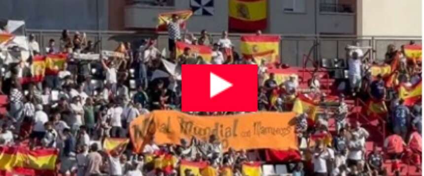 Giocatori del Ceuta e tifosi uniti nella protesta sui clandestini e nei cori contro Pedro Sanchez