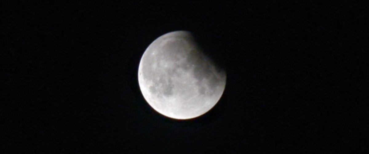 la nuova eclissi lunare del 28 agosto dove vederla e come comportarsi rispetto a quella solare da Secoloditalia.it la nuova eclissi lunare del 28 agosto dove vederla e come comportarsi rispetto a quella solare