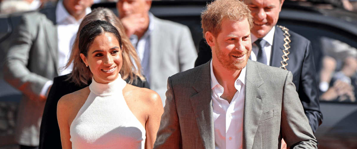 altro che sogno americano harry e meghan fanno le valigie e tornano in gran bretagna da Secoloditalia.it altro che sogno americano harry e meghan fanno le valigie e tornano in gran bretagna