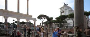 Il turismo italiano è in ottima salute: previsti quasi 100 milioni di arrivi e un picco a Ferragosto