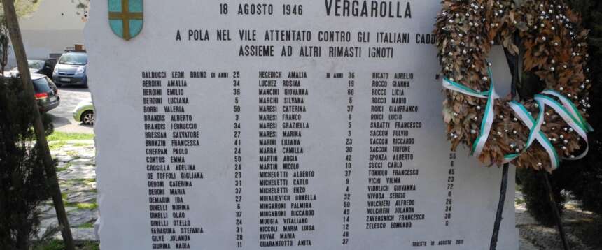 Strage di Vergarolla, 80 anni dopo restano il dolore e il silenzio di una storia vergognosamente taciuta che ha cambiato l’Italia