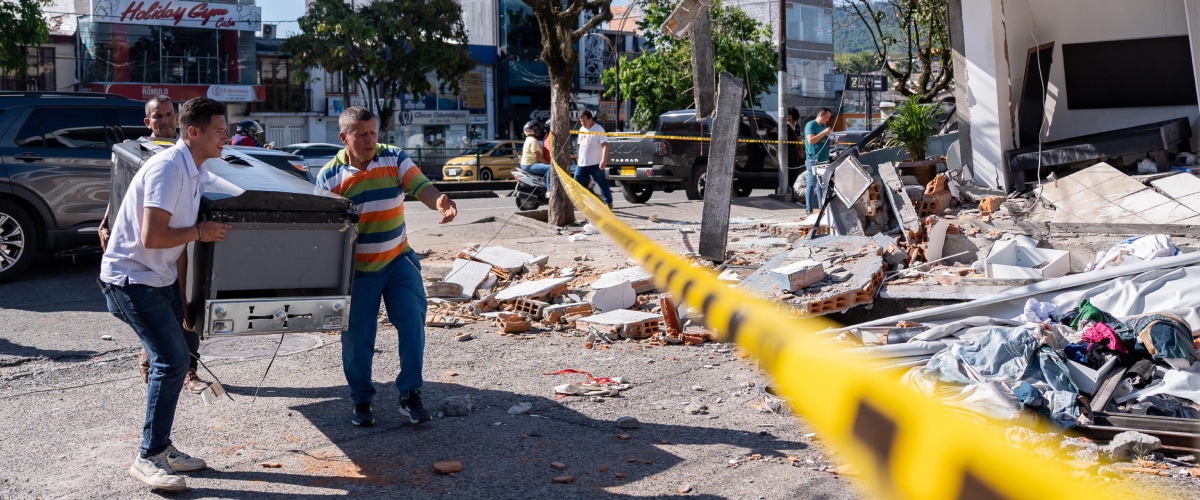 terremoto in colombia il bilancio delle vittime cresce di ora in ora 165 morti e 200 dispersi da Secoloditalia.it terremoto in colombia il bilancio delle vittime cresce di ora in ora 165 morti e 200 dispersi
