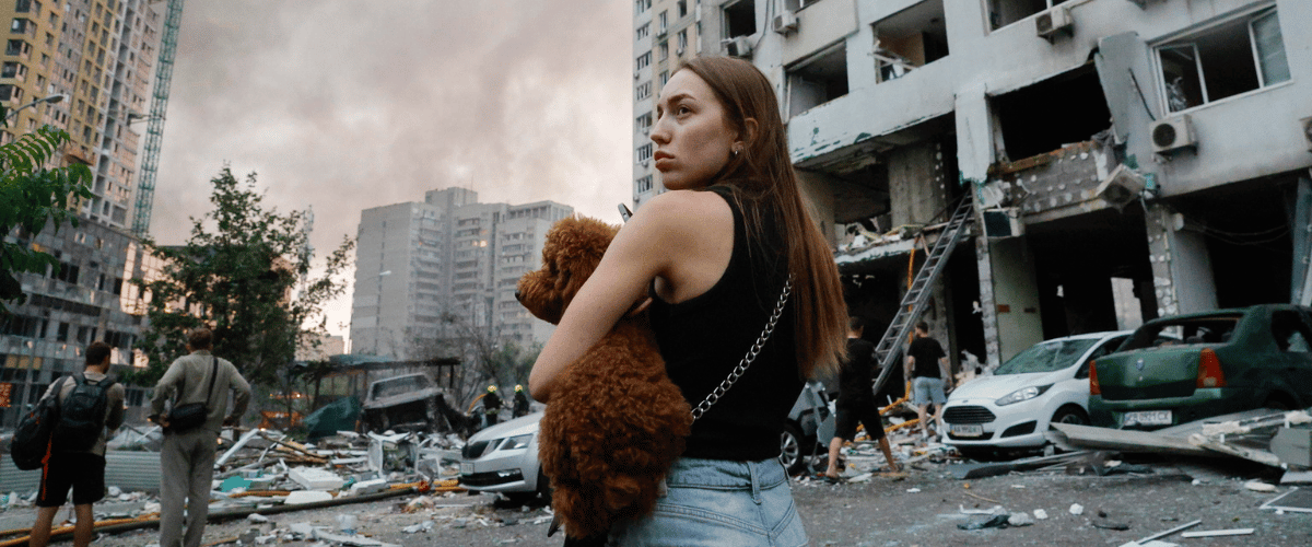 putin martella le citt224 ucraine e kiev porta la guerra fino a mosca attacco con 620 droni e il cremlino se la prende con londra da Secoloditalia.it putin martella le citt224 ucraine e kiev porta la guerra fino a mosca attacco con 620 droni e il cremlino se la prende con londra