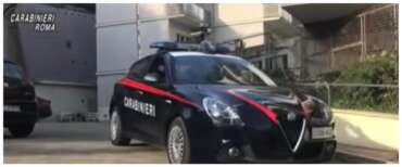 Pensionata 88enne smaschera la truffa e prepara la trappola con i carabinieri. Meloni: «Grande lucidità»